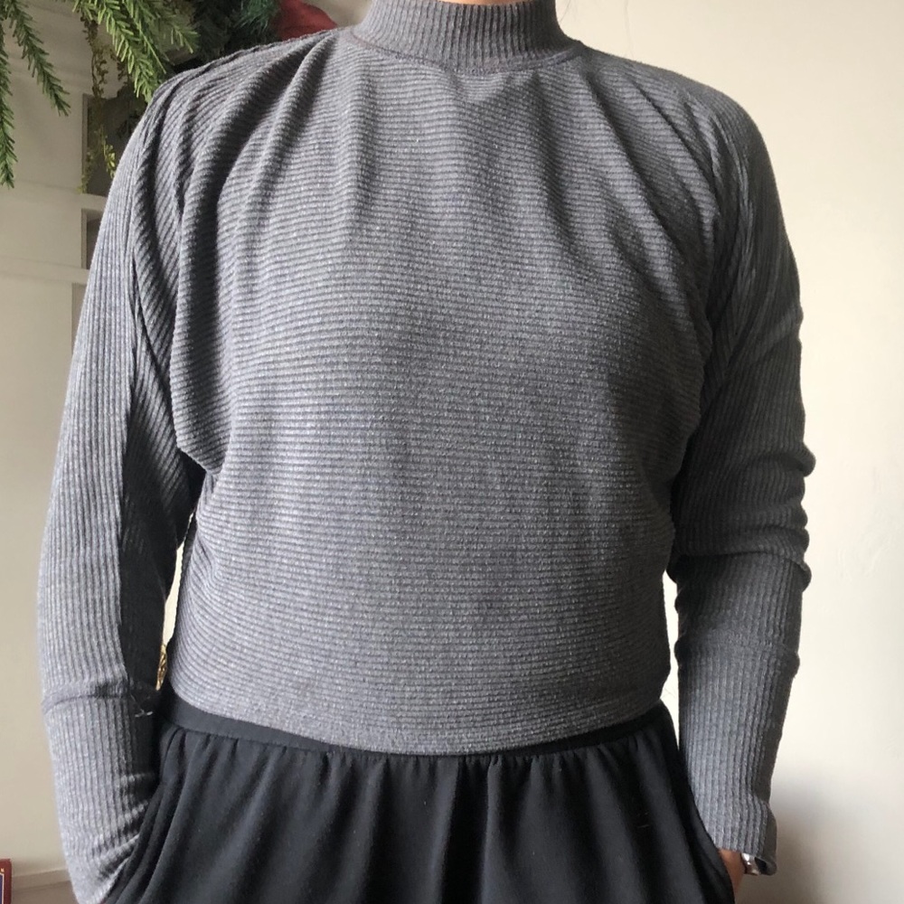 nordstrom’s rack grey mock neck sweater